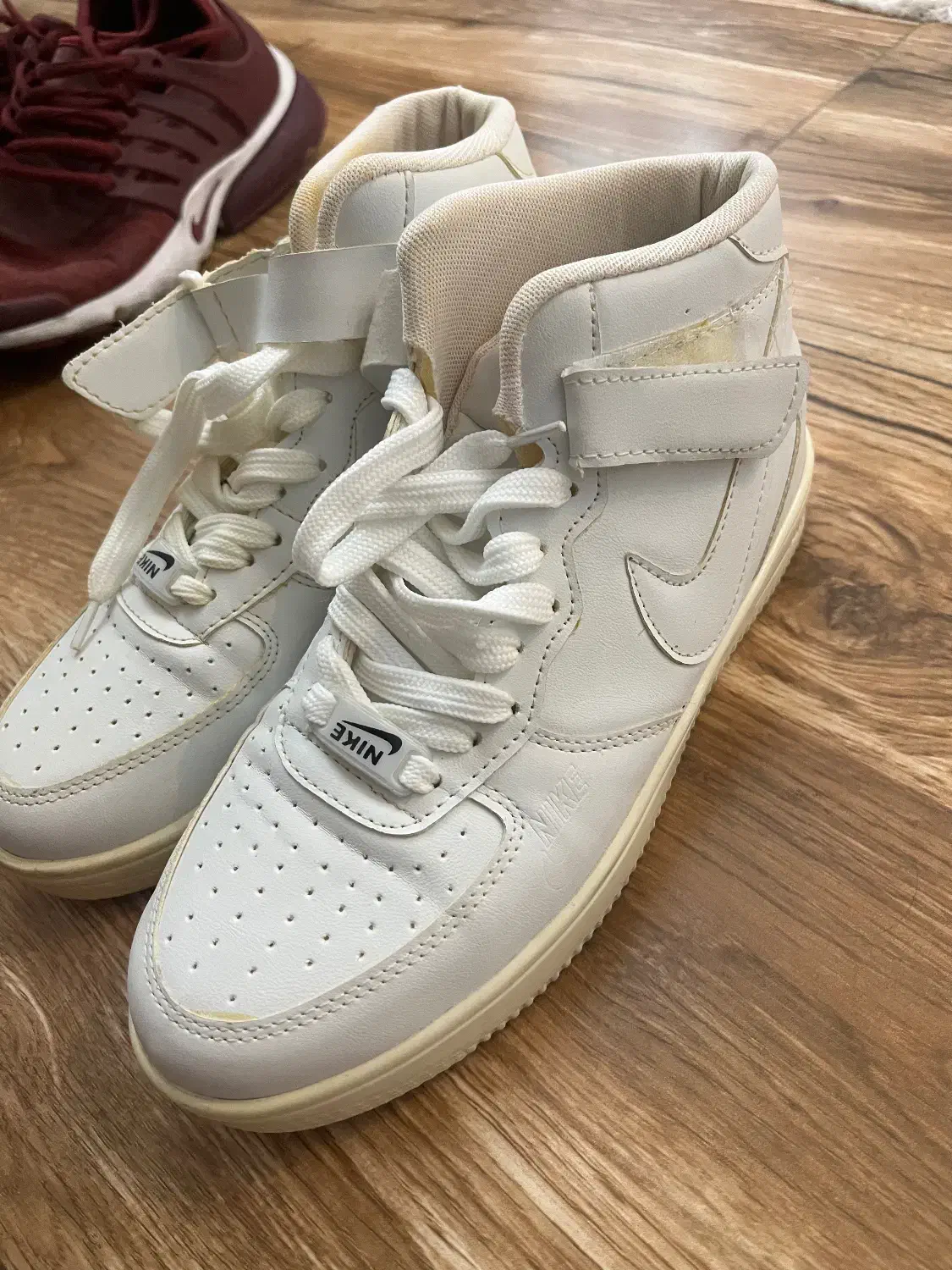 کفش|کیف، کفش، کمربند|سنندج, |دیوار