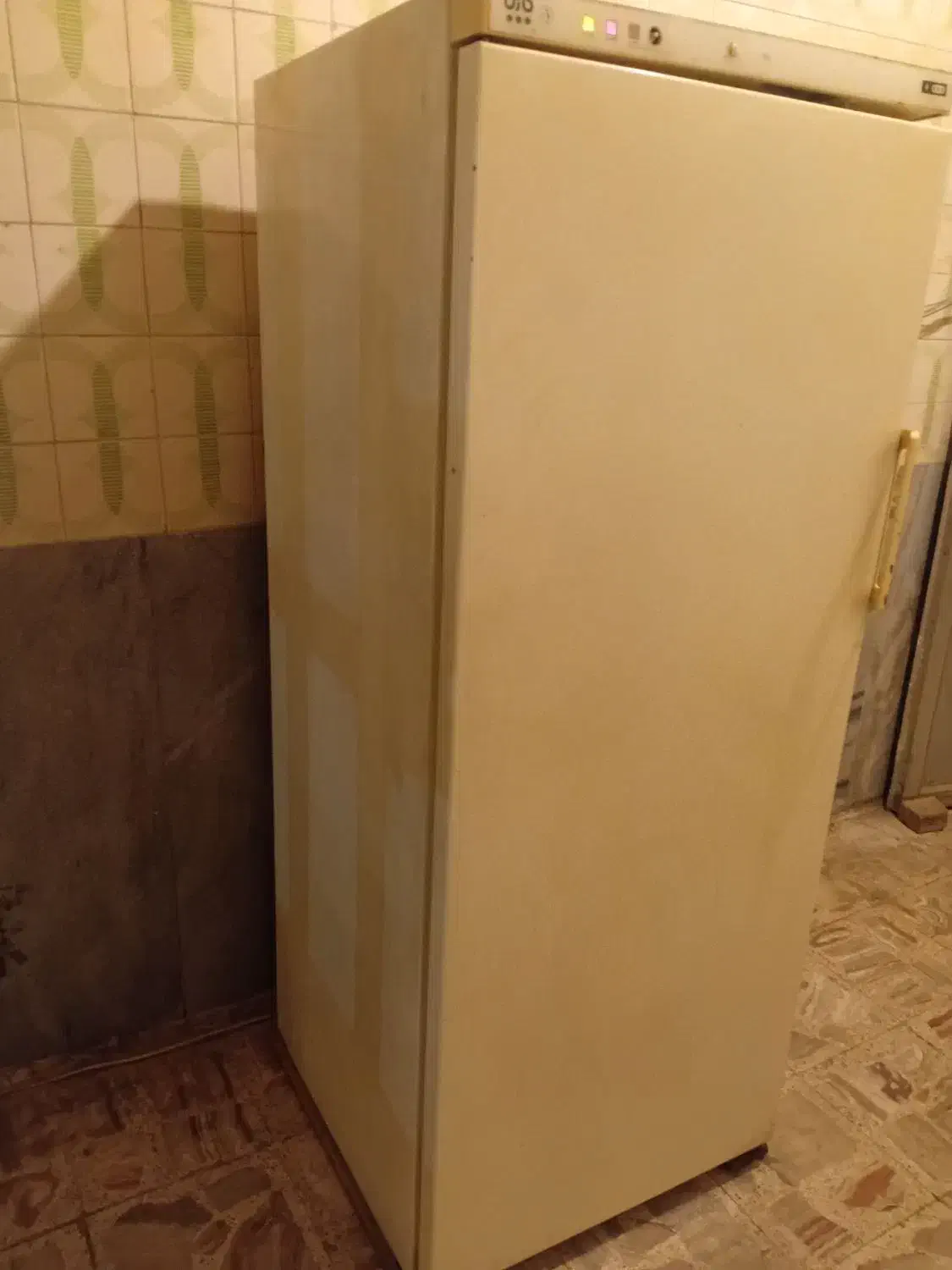 فریزر پارس ۷کشو سالم است|یخچال و فریزر|تنکابن, |دیوار