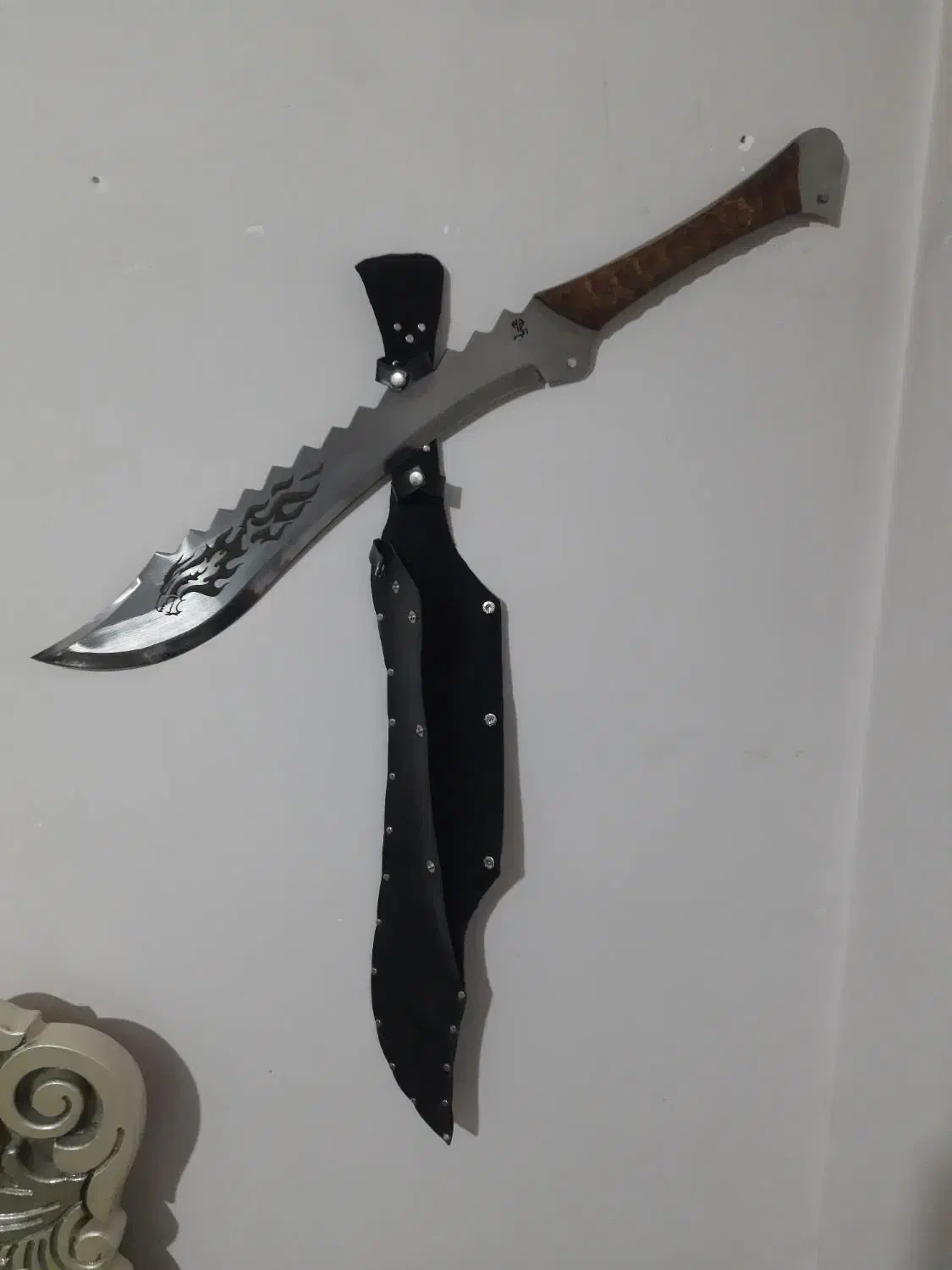 شمشیر ۸۰ سانتی|کلکسیون اشیاء عتیقه|قم, انصار‌الحسین|دیوار