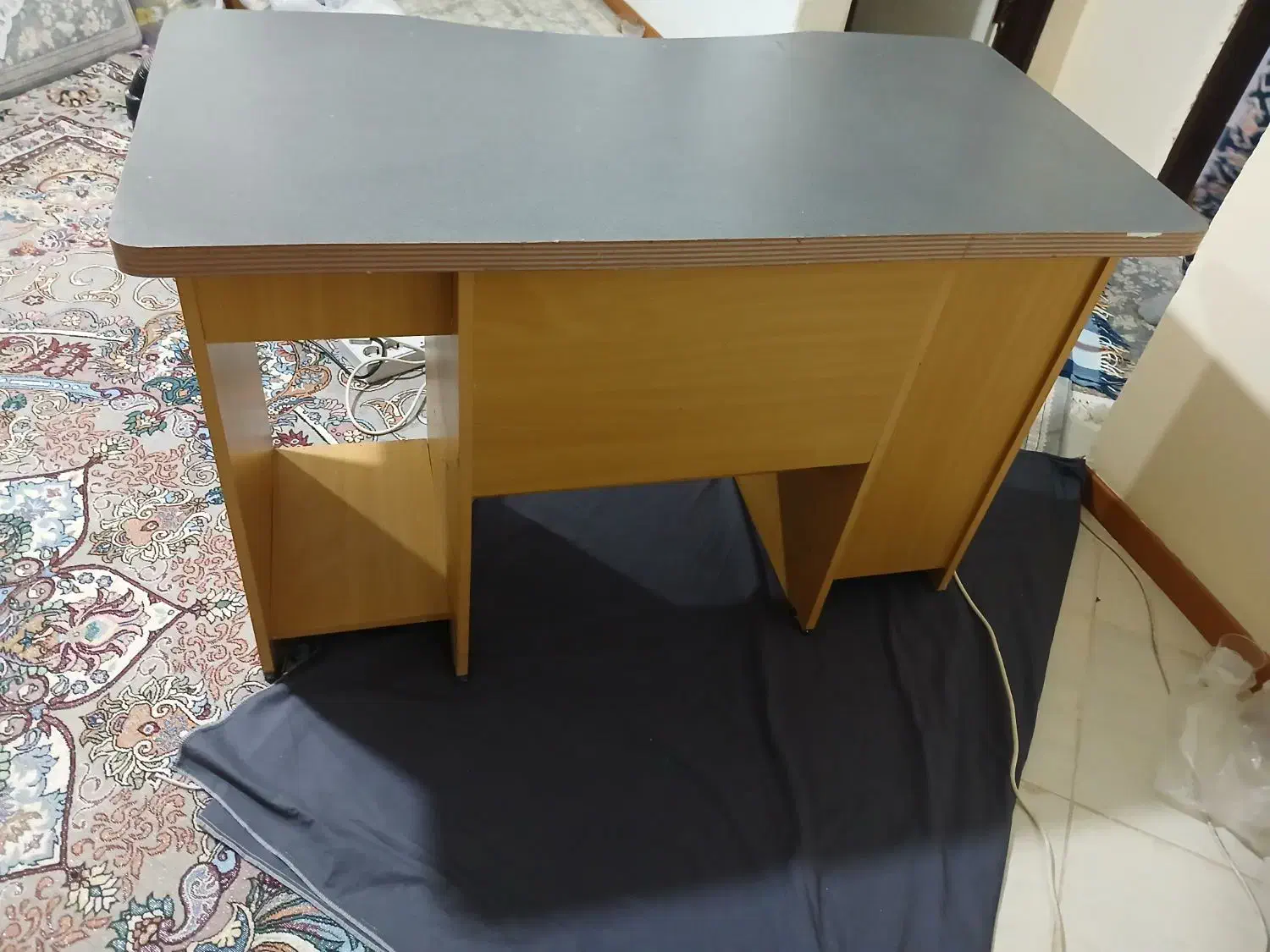 میز تحریر کامپیوتر|میز تحریر و کامپیوتر|محمدیه-قزوین, |دیوار