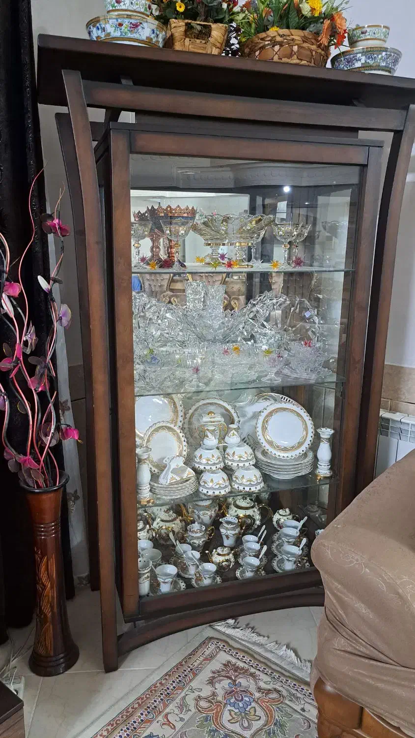 ویترین|بوفه، ویترین، کنسول|برخوار, |دیوار