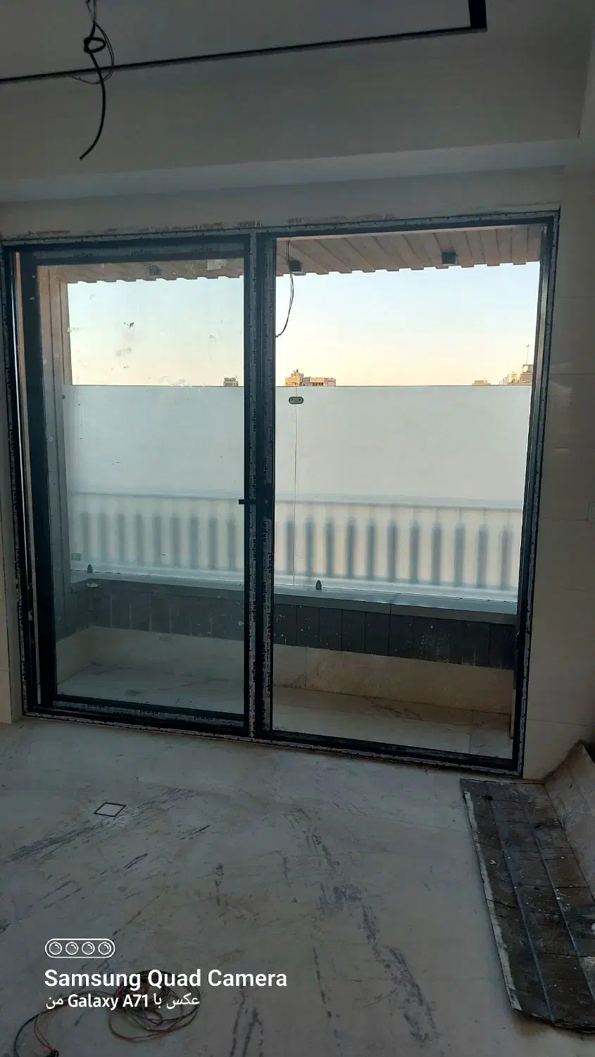 تولید انواع درب و پنجره آلومنیوم نقد واقساط|خدمات پیشه و مهارت|خمینیشهر, |دیوار