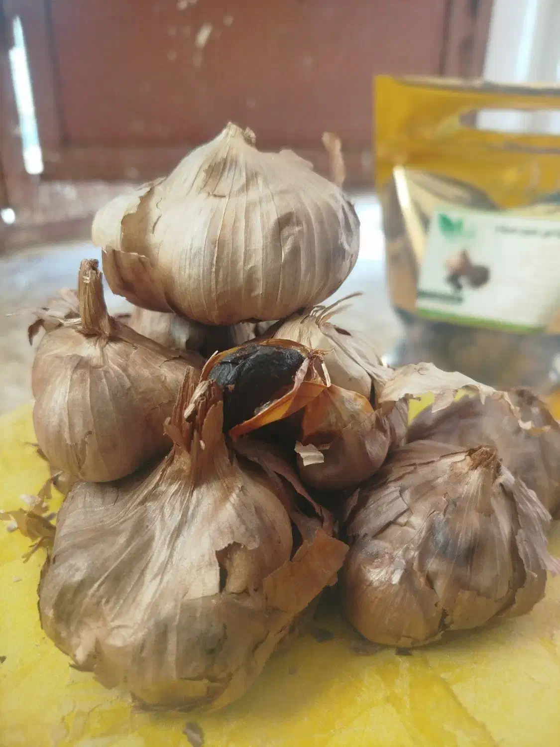 سیر سیاه همدان|خوردنی و آشامیدنی|شیراز, گلکوب|دیوار