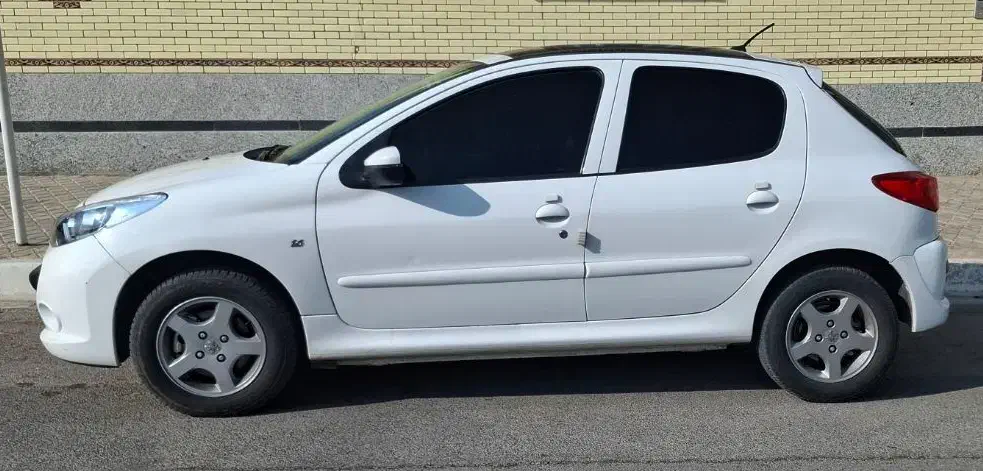 پژو۲۰۷ ۱۴۰۱ پانوراما|خودرو سواری و وانت|لنجان, |دیوار