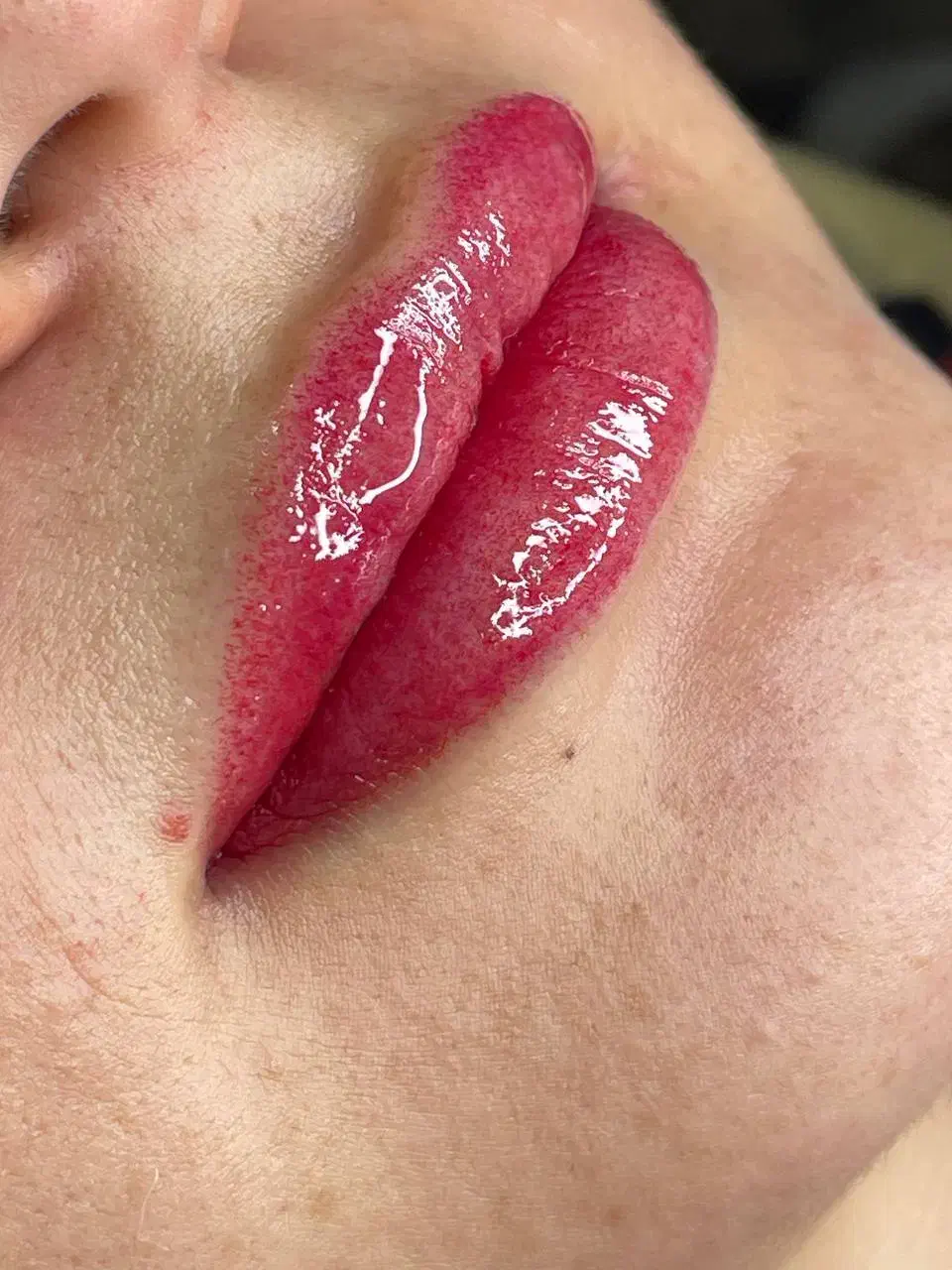 نیازمند مدل ابرو،لب،ریمووتک جلسه ای .|خدمات آرایشگری و زیبایی|آشخانه, |دیوار