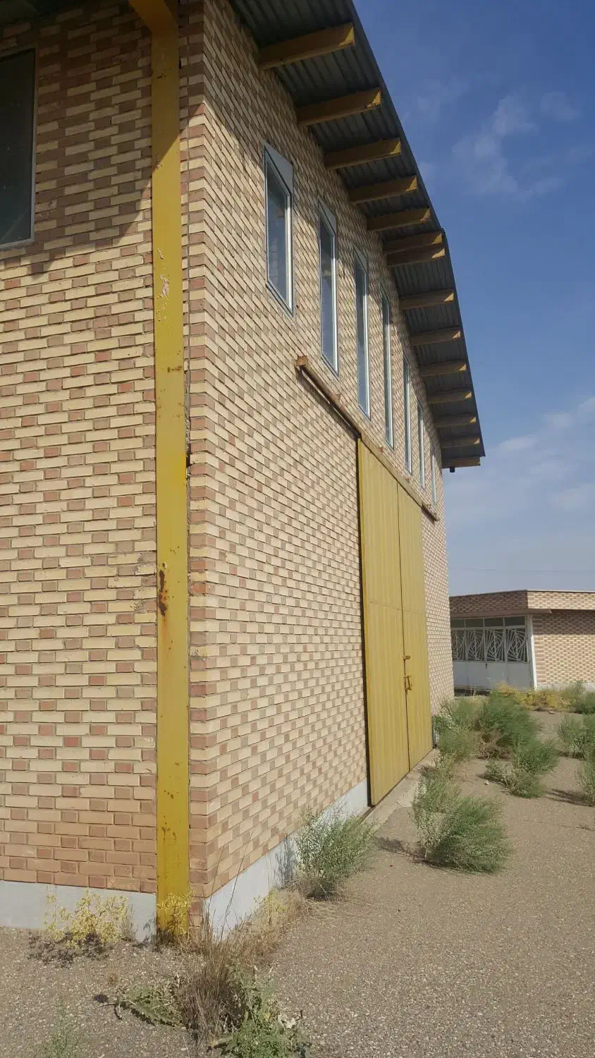 ۱۰۰۰ متر کارخانه* ۱۰۰ متر دفتر اداری|فروش دفتر صنعتی، کشاورزی، تجاری|سلفچگان, |دیوار