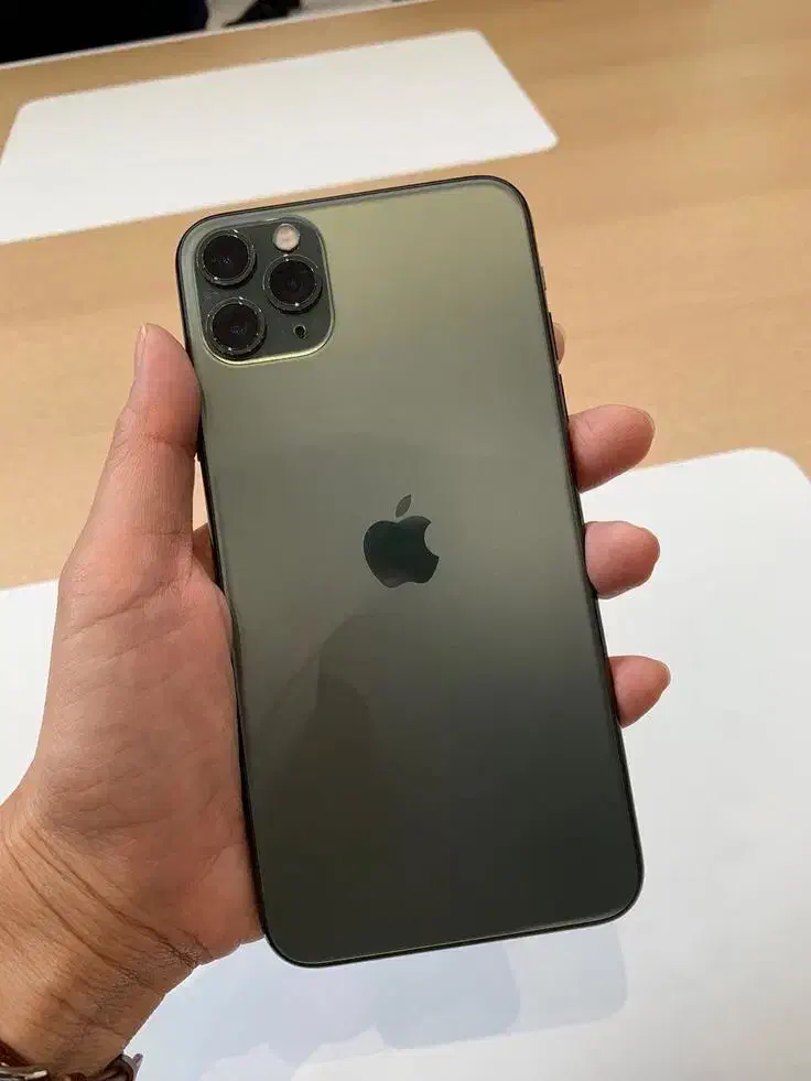 iphone 11 pro max 256 GB ZA/A|موبایل|شیراز, قدوسی غربی|دیوار