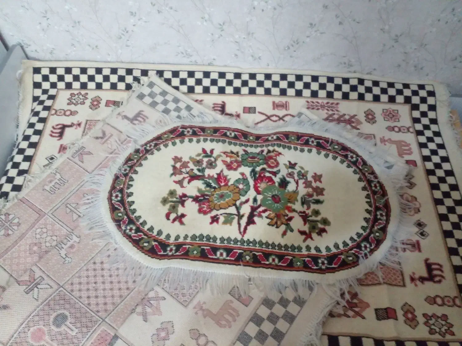 گلیم و پادری ۴عدد|گلیم، جاجیم، گبه|مشهد, رسالت|دیوار