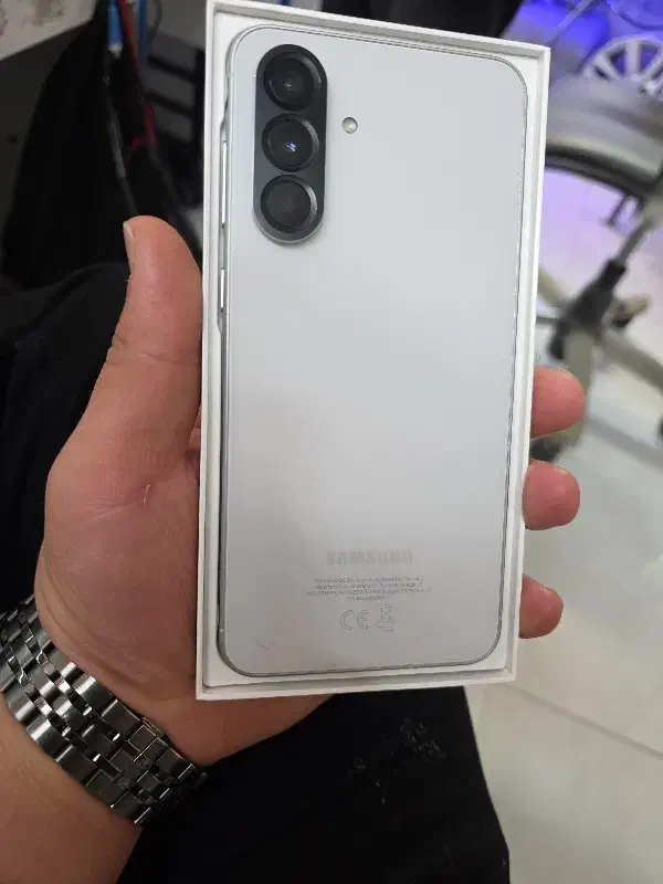 a56 256|موبایل|پردیس, فاز ۲|دیوار