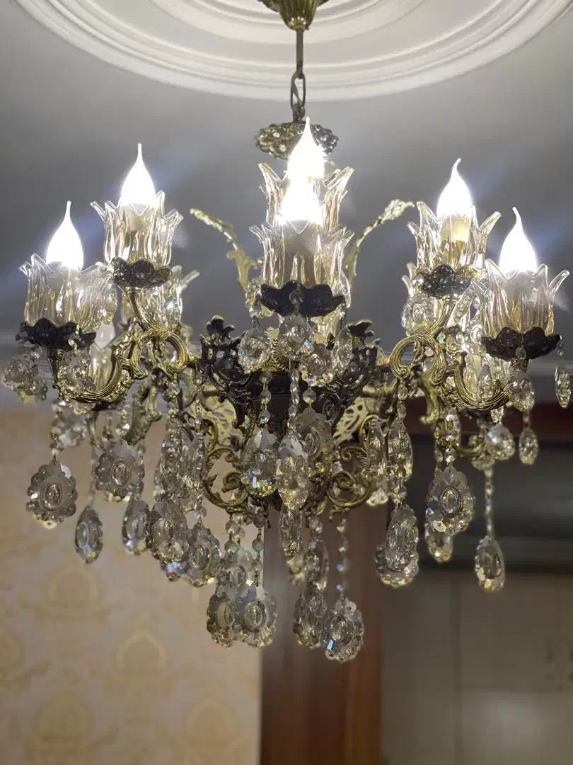 لوستر وکنار سالنی برنز بسیار سنگین|لوستر و چراغ آویز|گرمدره, |دیوار