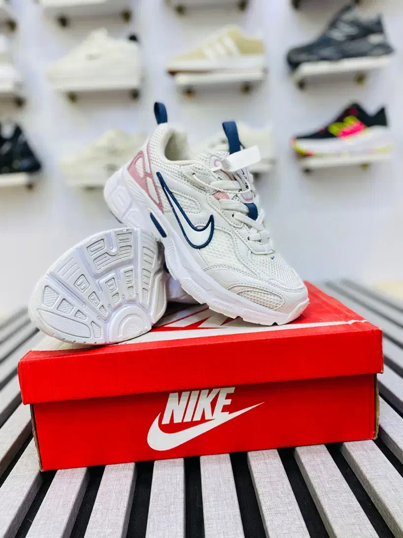 کتونی Nike|کیف، کفش، کمربند|بانه, |دیوار