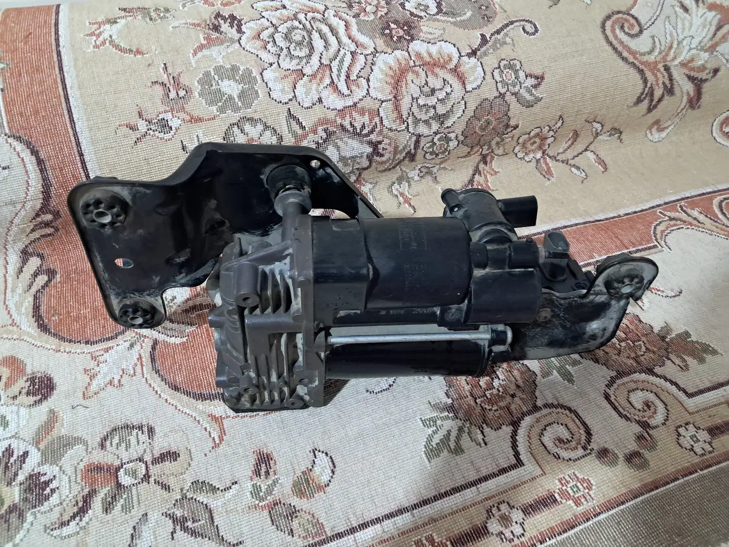 پمپ هوای ژامپین بی ام و ایکس فایو|قطعات یدکی و لوازم جانبی|لامرد, |دیوار