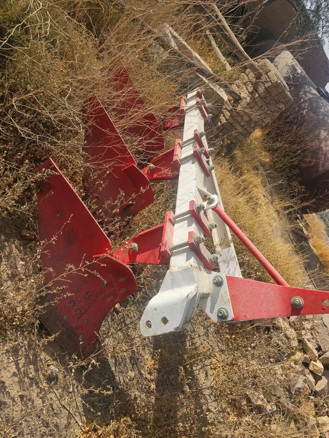 گاوآهن سه خیش|ماشینآلات صنعتی|رامند, |دیوار