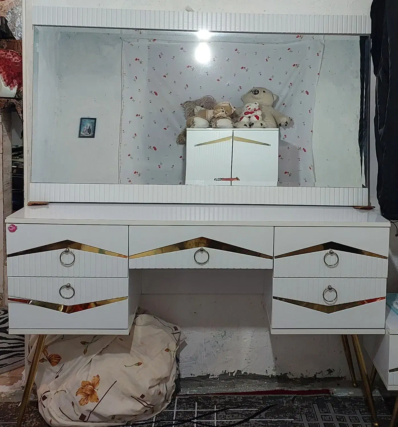 میز آرایش|میز و صندلی غذاخوری|کرمانشاه, |دیوار