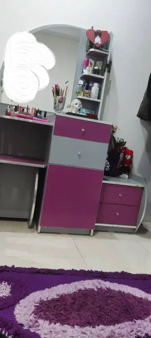 سرویس خواب|تخت و سرویس خواب|پردیس, فاز ۸|دیوار