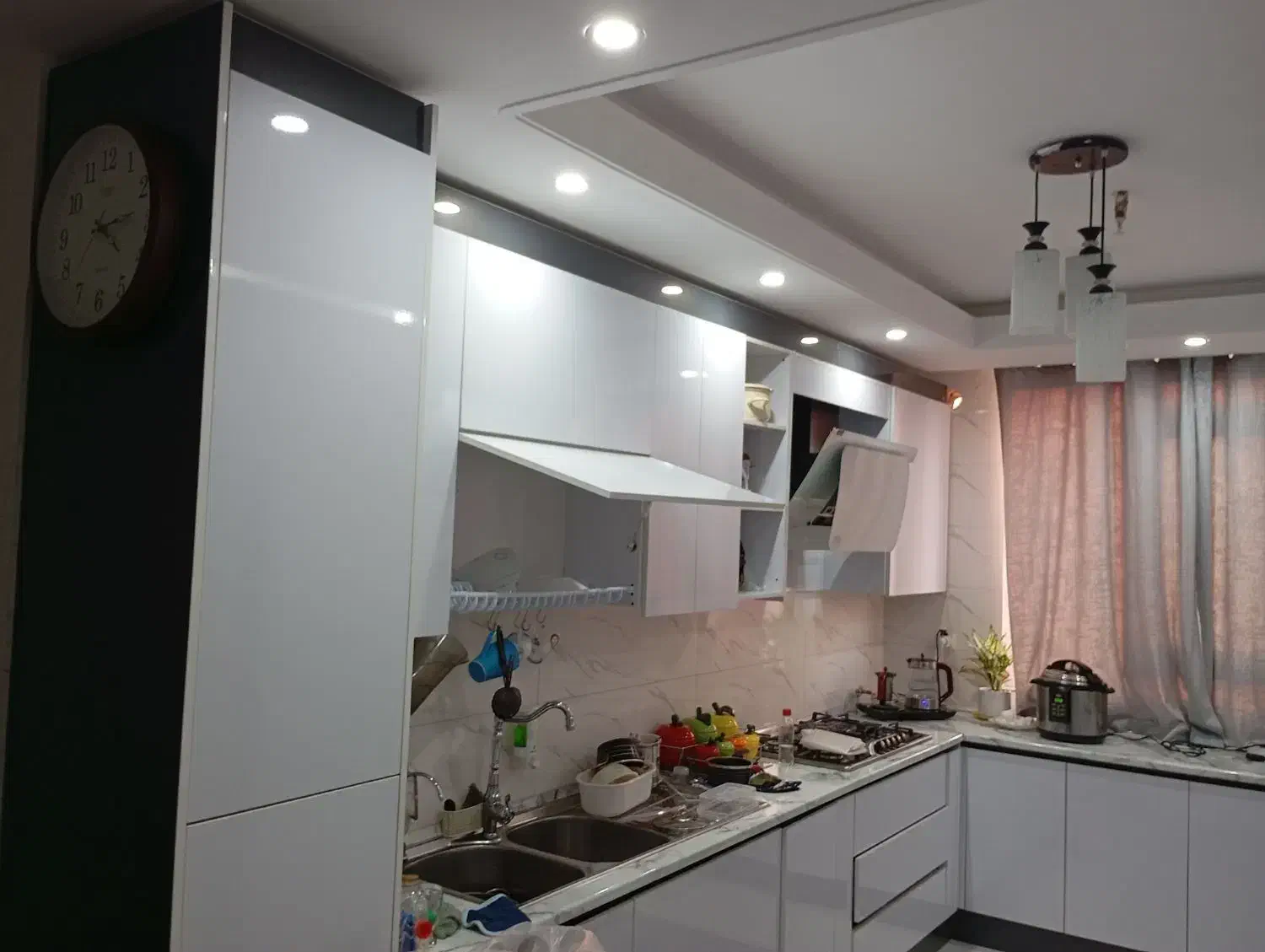 اجاره واحد 105 متری طبقه ششم