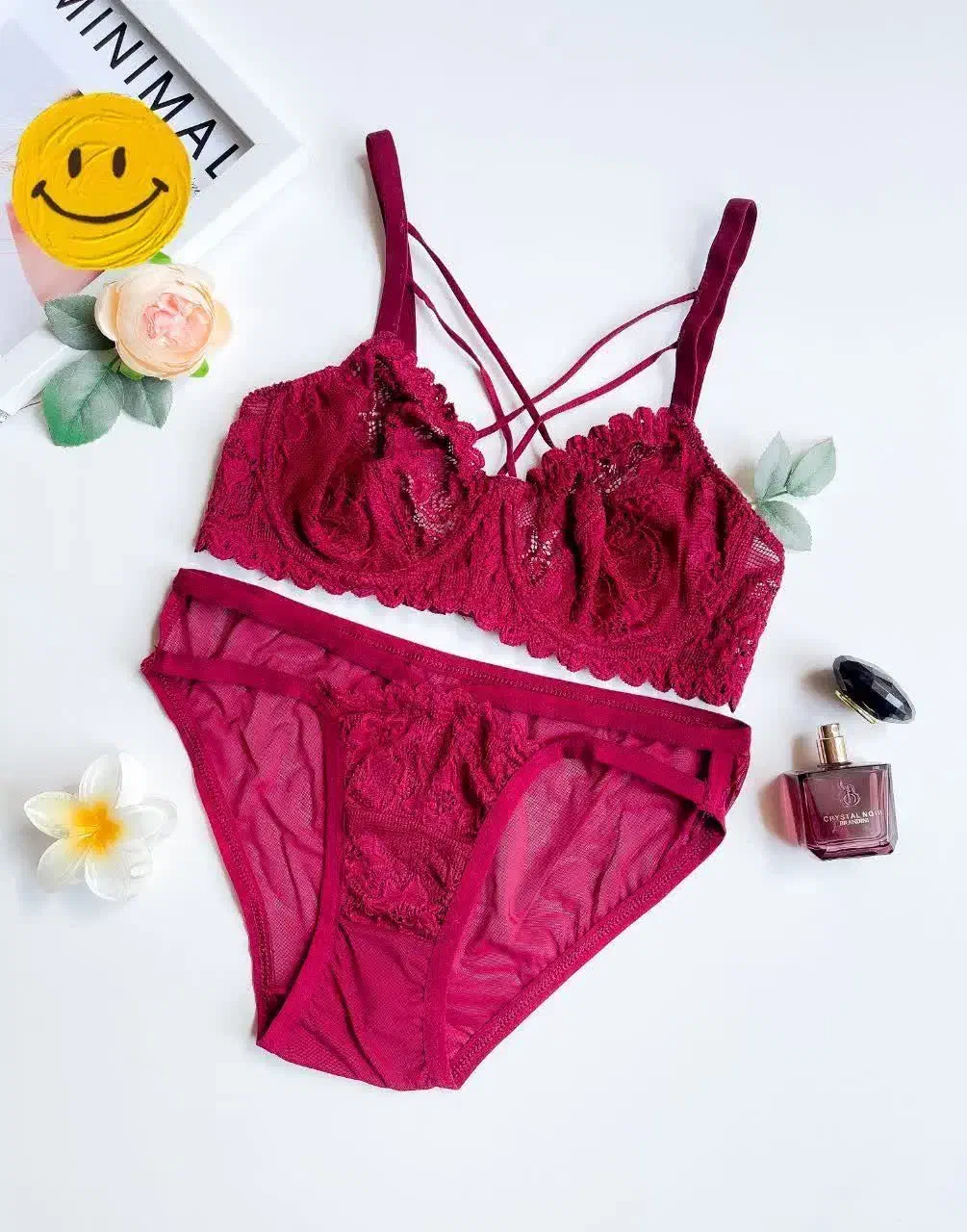 ست در رنگبندی تصویرا|لباس|خمین, |دیوار