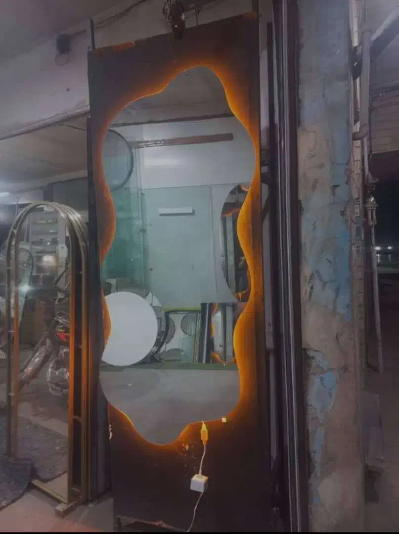 شیشه سکوریت و آینه دکوراتیو و دفرمه|آینه|اهواز, نادری|دیوار