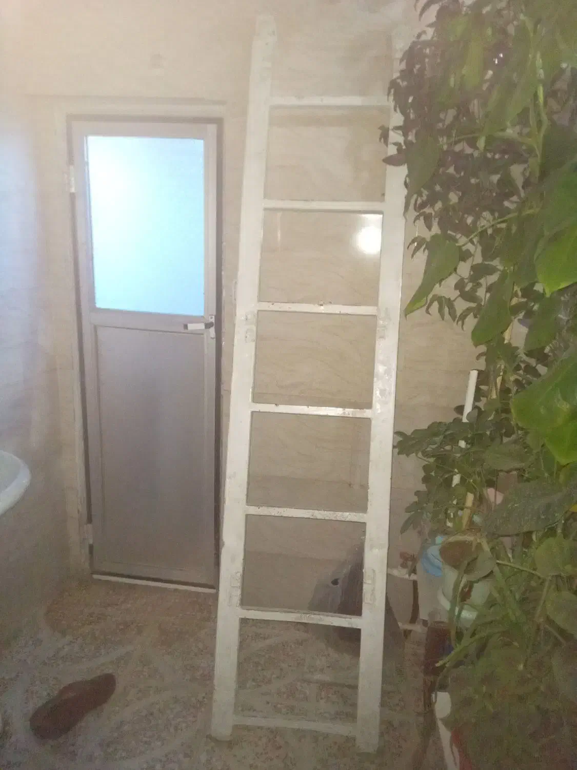 بخاری گازی درحد نو.نردبان آهنی|بخاری، هیتر، شومینه|مشکیندشت, |دیوار