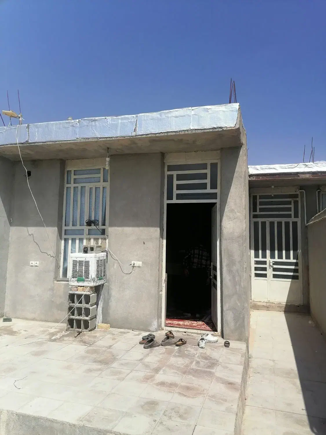 فروش خانه پشت تالار کسرا کوچه اول|فروش خانه و ویلا|نی‌ریز, |دیوار