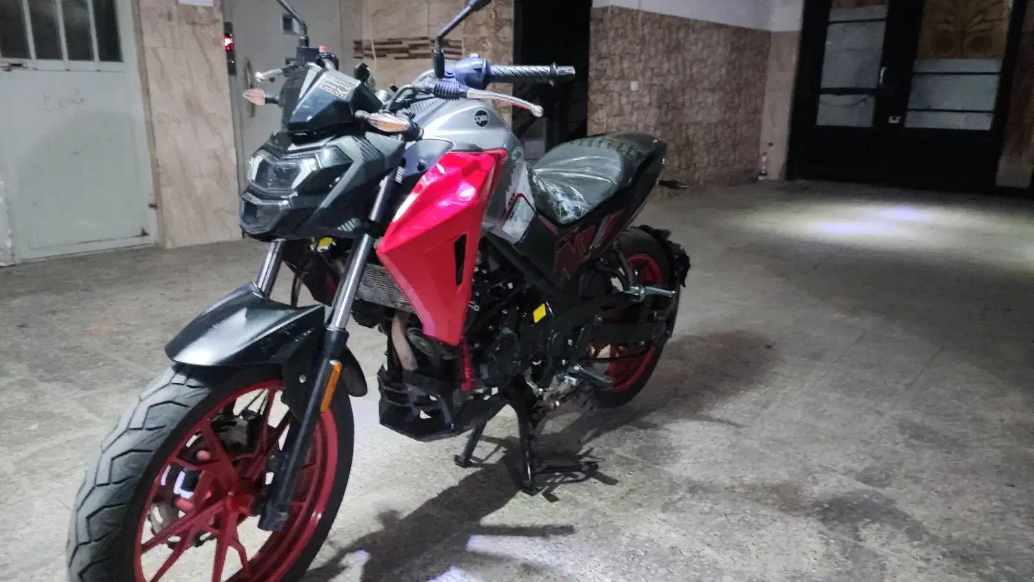 na 180|موتورسیکلت|تهران, امام زاده حسن|دیوار