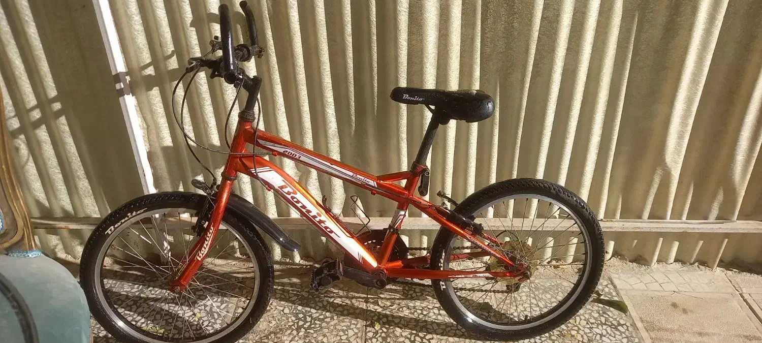 دوچرخه 20 بونیتو.(کوتاه،تنه)|دوچرخه، اسکیت، اسکوتر|بوئین زهرا, |دیوار