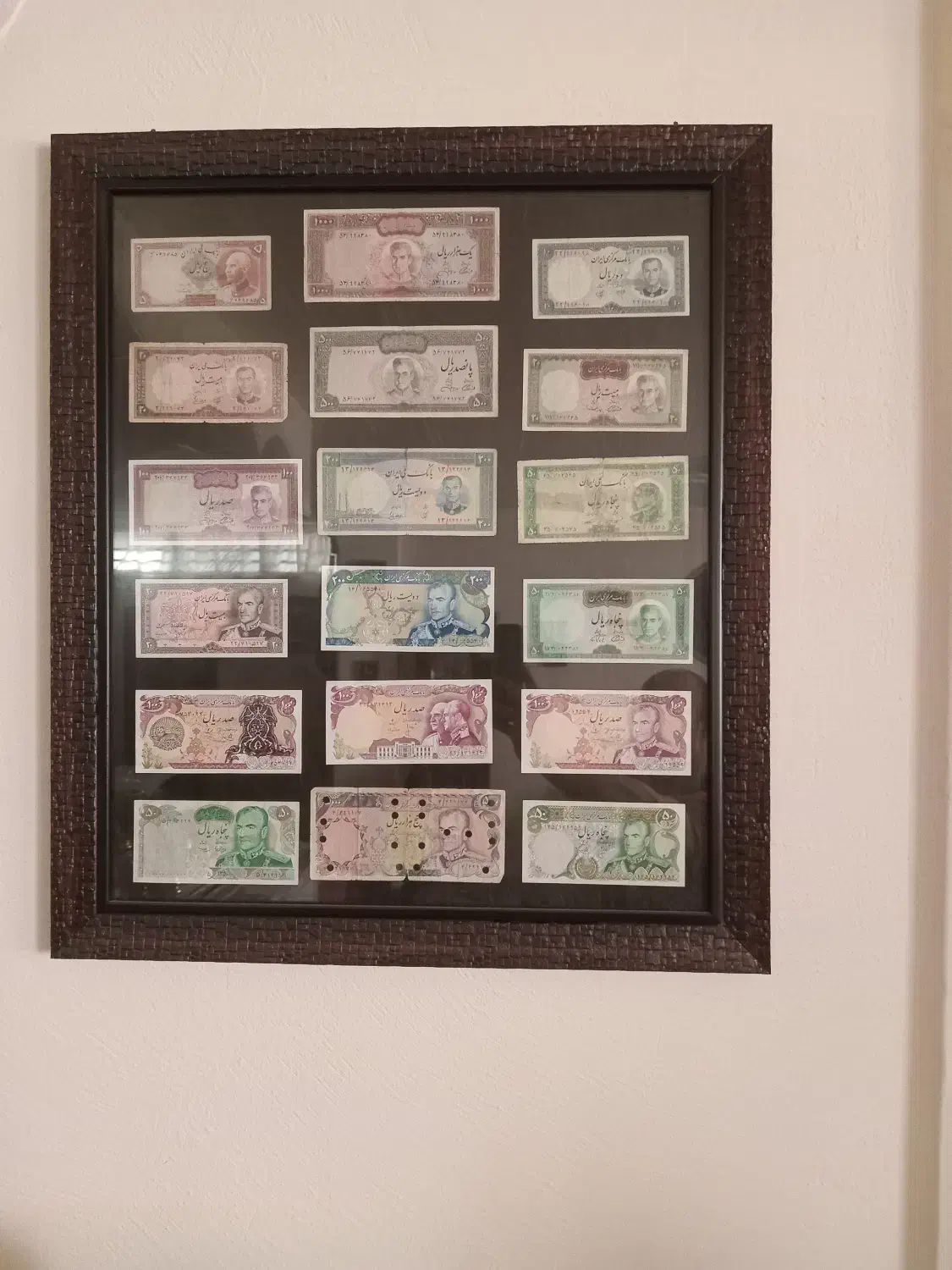 تابلو پول قدیمی|کلکسیون سکه، تمبر، اسکناس|شاهینشهر, نظامی|دیوار