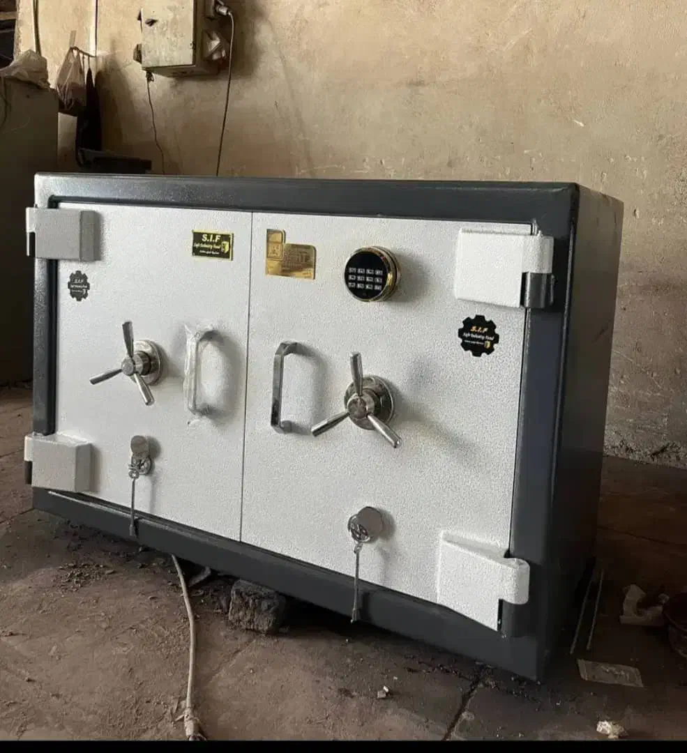 گاوصندوق زیر میزی و خوابیده کد ۱۲۰ تا ۱۸۰|ابزارآلات|کرج, شاهینویلا|دیوار