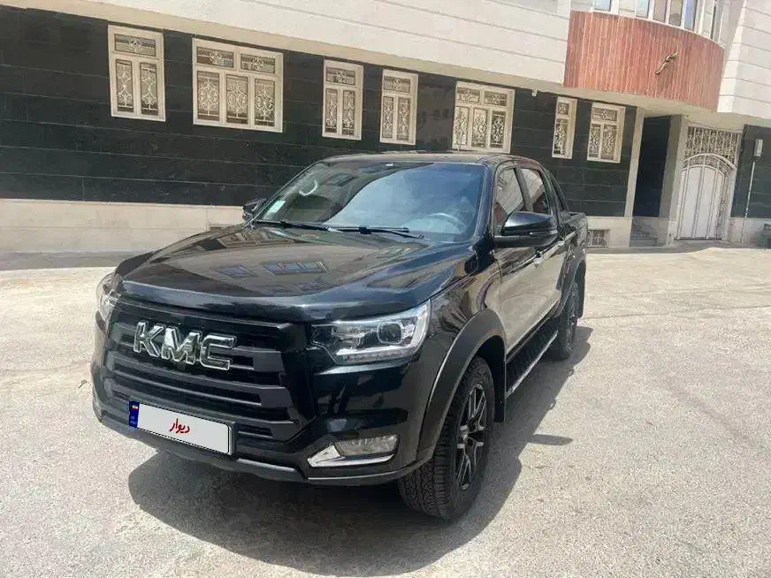 Kmc t8 مدل ۴۰۲|خودرو سواری و وانت|شیراز, قدوسی غربی|دیوار