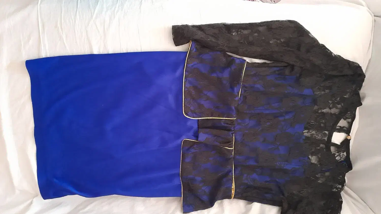 لباس|لباس|مشهد, نوده|دیوار