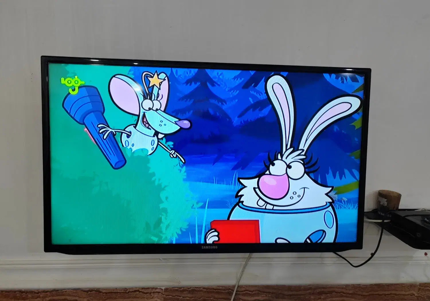 تلوزیون سامسونگ 42 اینچ کامل بخون|تلویزیون و پروژکتور|اهواز, عین ۲|دیوار