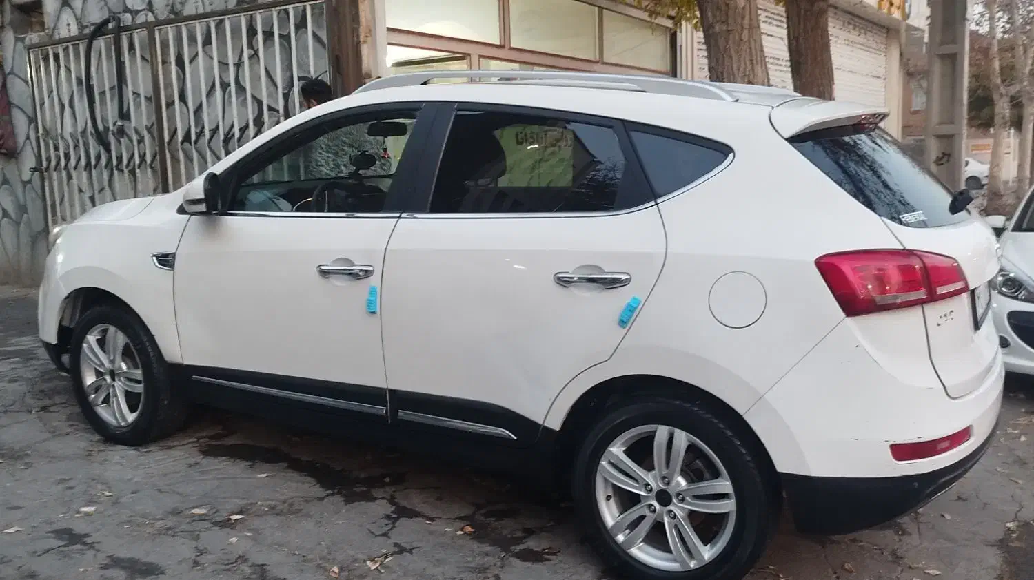 جک اس ۵ دنده ای سفید|خودرو سواری و وانت|ارومیه, |دیوار