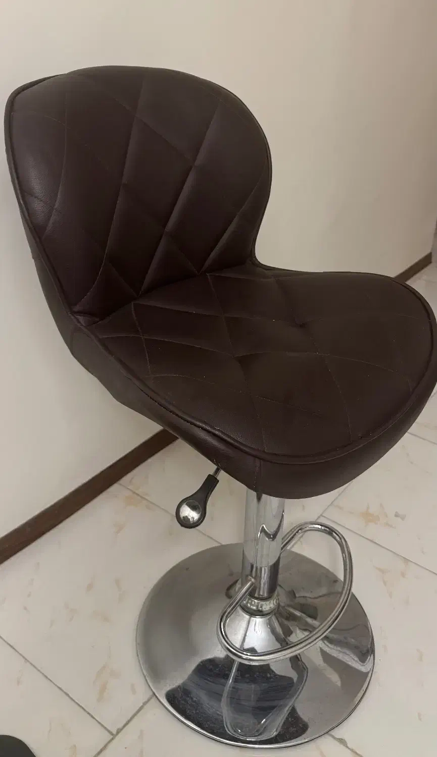 صندلی کانتر چرم جکدار|صندلی و نیمکت|تهران, ازگل|دیوار