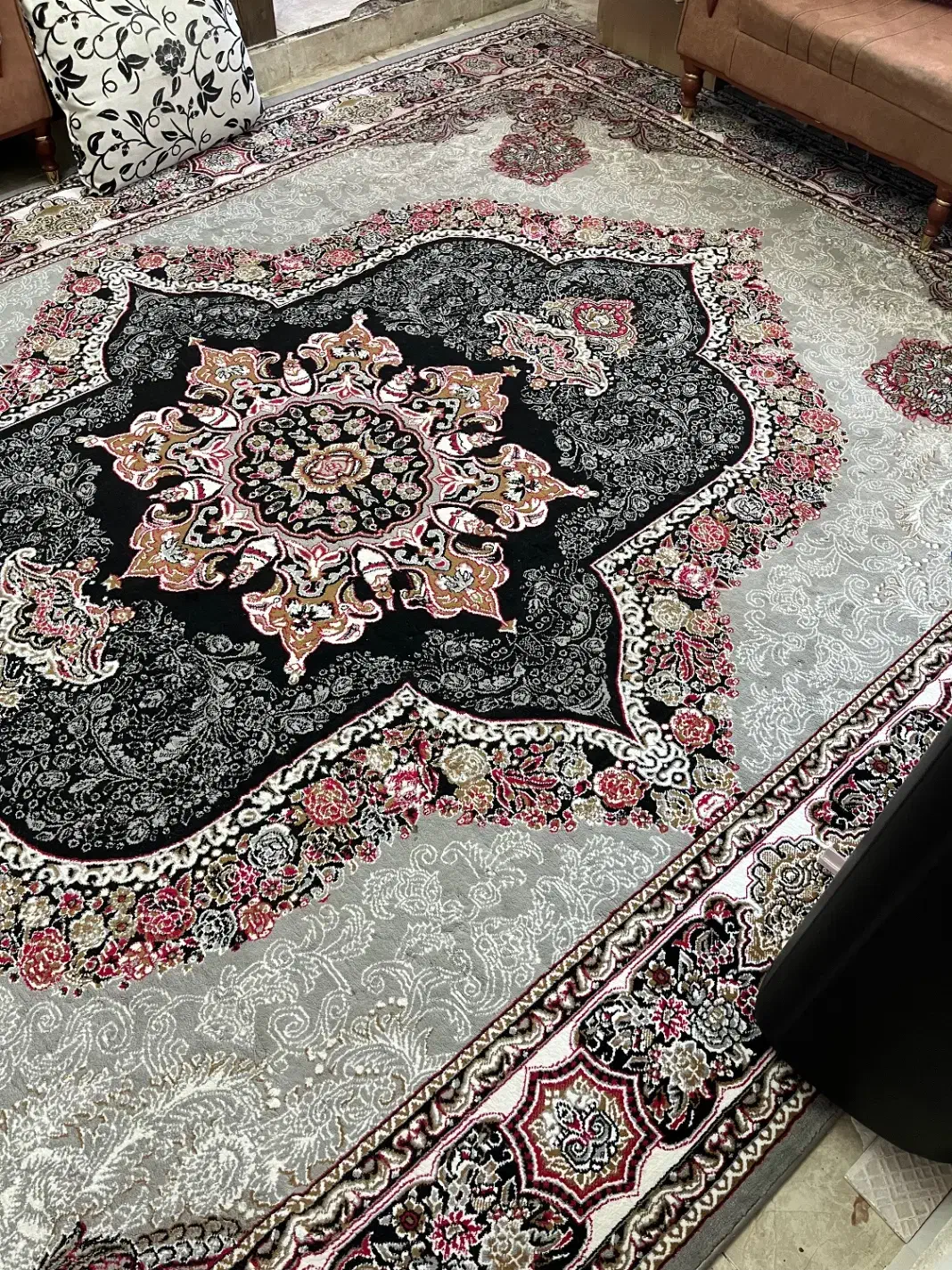 فرش۱۲متری|فرش|قزوین, |دیوار