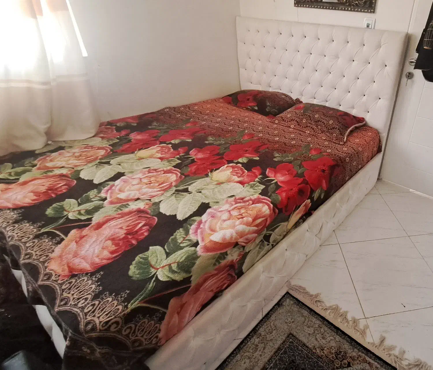 تخت خواب لمسه دونفره با تشک خوشخواب رویال|تخت و سرویس خواب|تهران, باغ فیض|دیوار