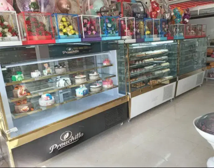 فروش و واگذاری یکجا ملک تجاری ،قنادی ومسکونی۰|فروش مغازه و غرفه|اشتهارد, |دیوار