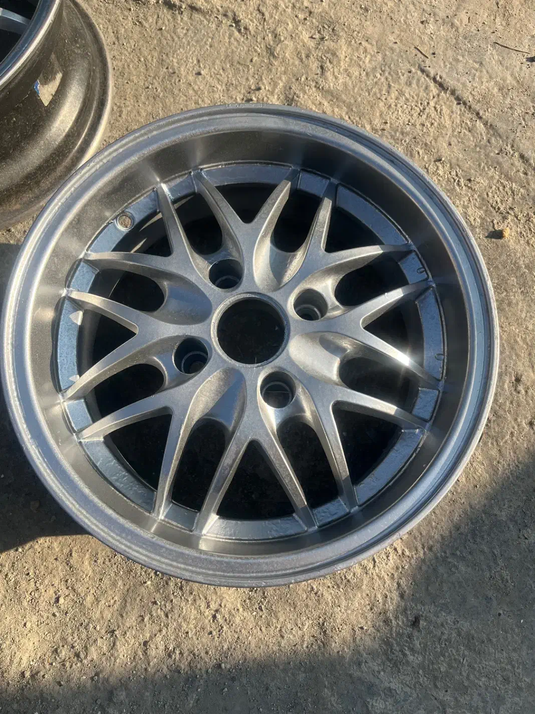 رینگ اسپرت سایز ۱۴ مناسب خانواده پژو و تیبا|قطعات یدکی و لوازم جانبی|صفادشت, |دیوار