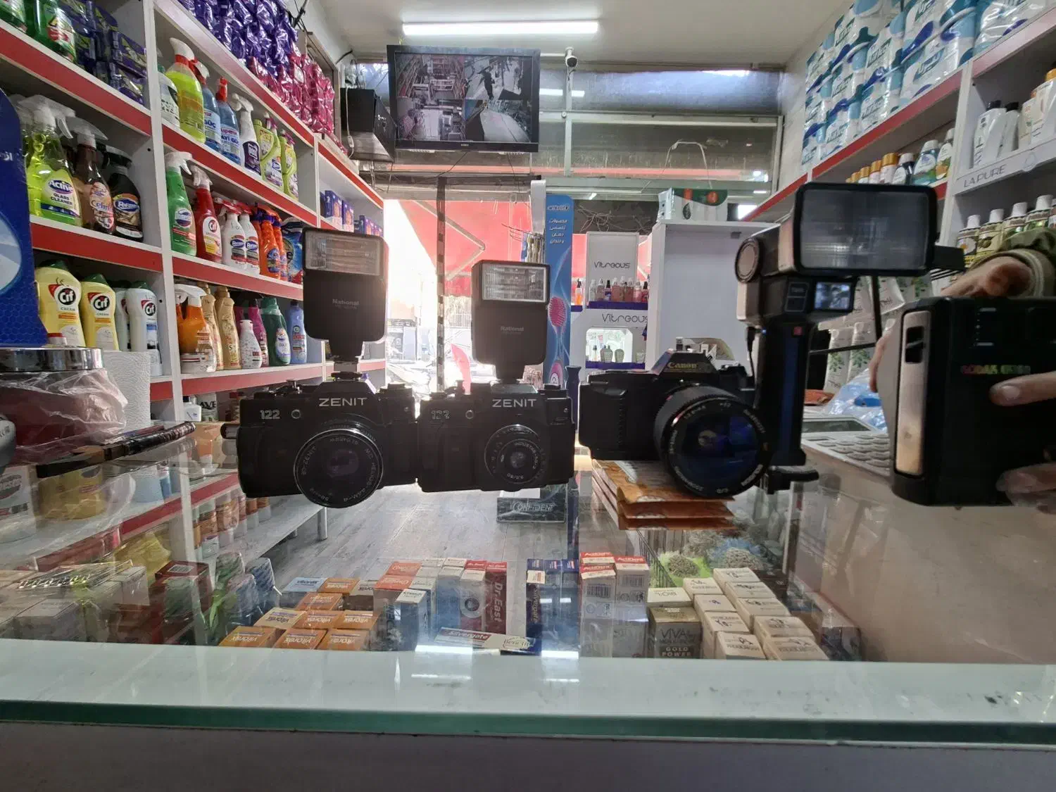 دوربین قدیمی|کلکسیون اشیاء عتیقه|تهران, مشیریه|دیوار