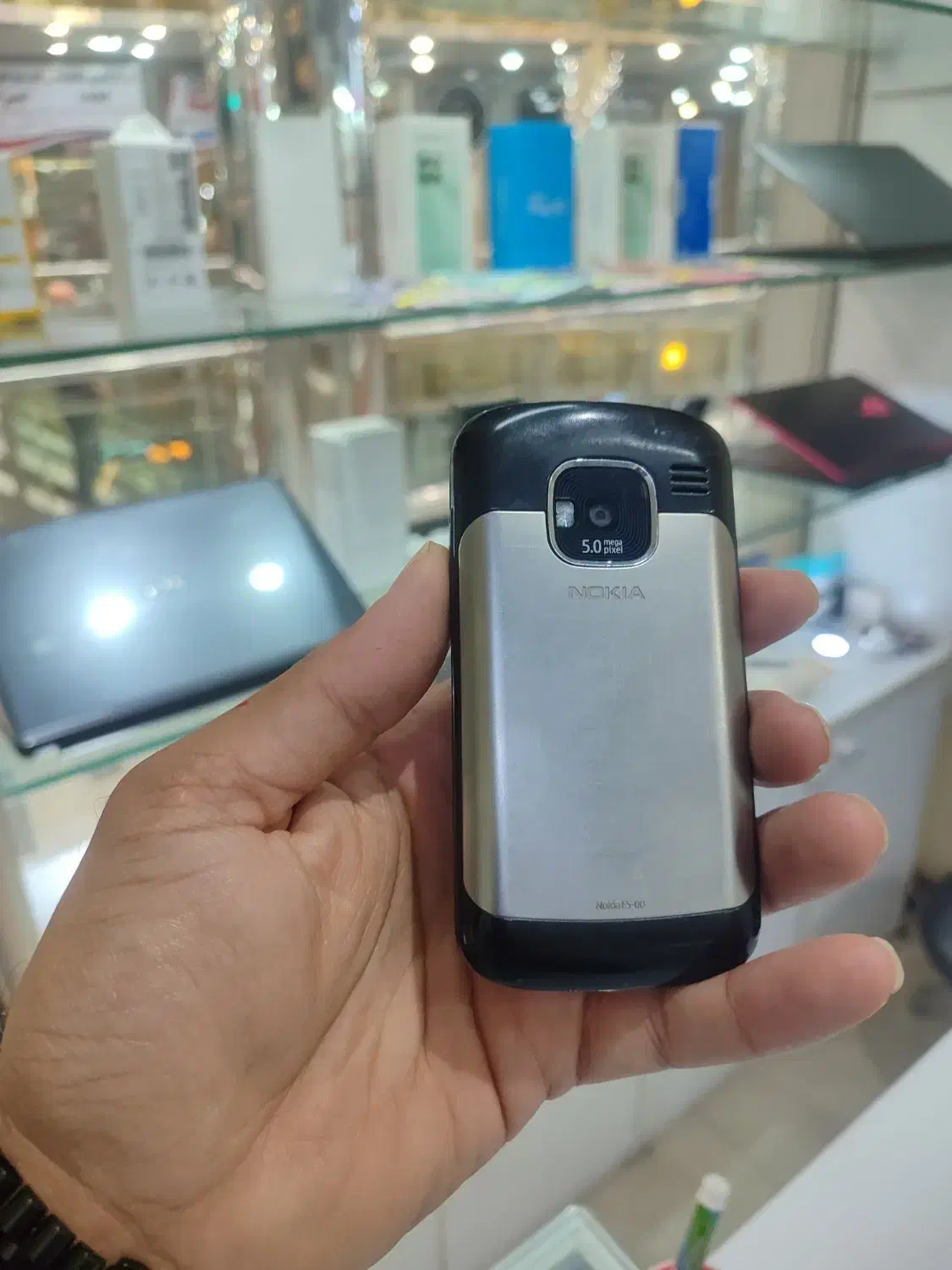 نوکیا E5.00|موبایل|رشت, پیرسرا|دیوار