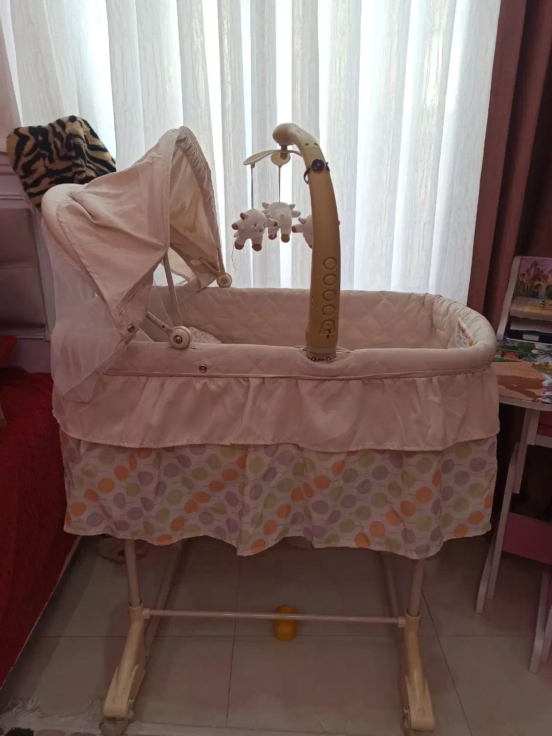 گهواره نو سالم|تخت و سرویس خواب|الوند, |دیوار