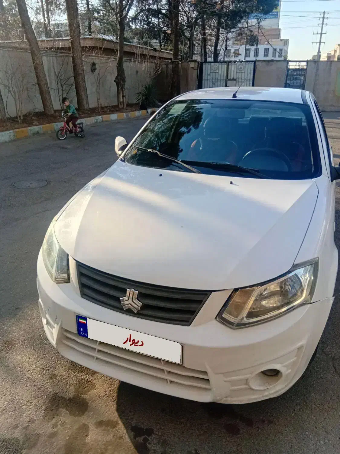 ساینا ۹۸|خودرو سواری و وانت|تهران, هلال احمر|دیوار