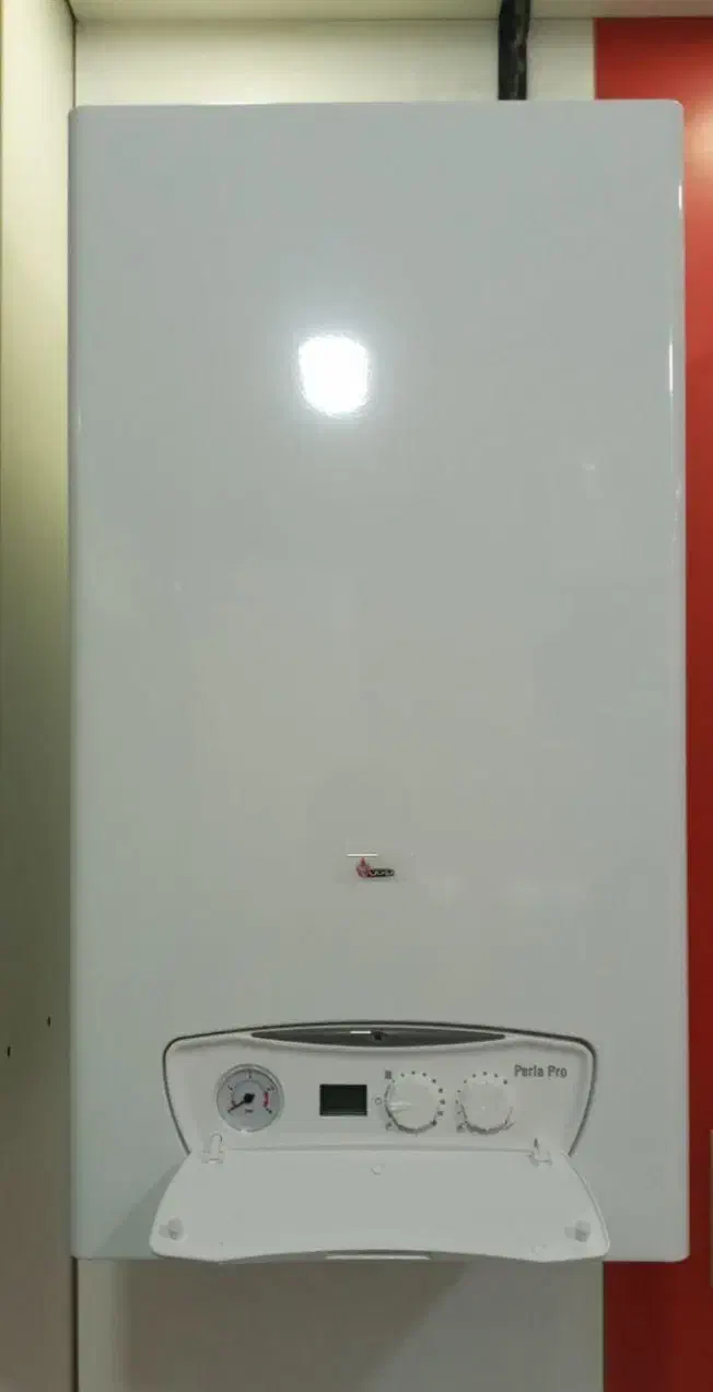 فروش ویژه پکیج شوفاژ دیواری و رادیاتور|آبگرمکن، پکیج، شوفاژ|سبزوار, پاسداران|دیوار