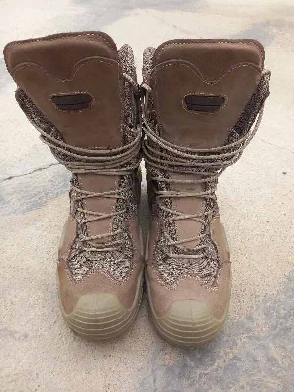 پوتین ضدآب خارجی|کیف، کفش، کمربند|شاهین دژ, |دیوار