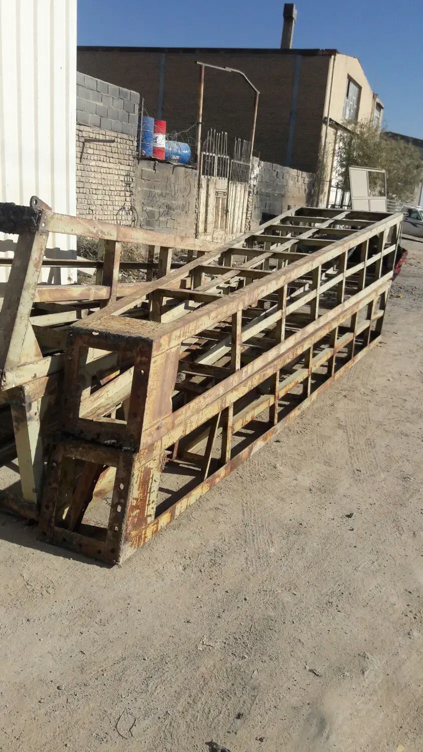 پایه جرثقیل سنگ بری|ماشین‌آلات صنعتی|برخوار, |دیوار