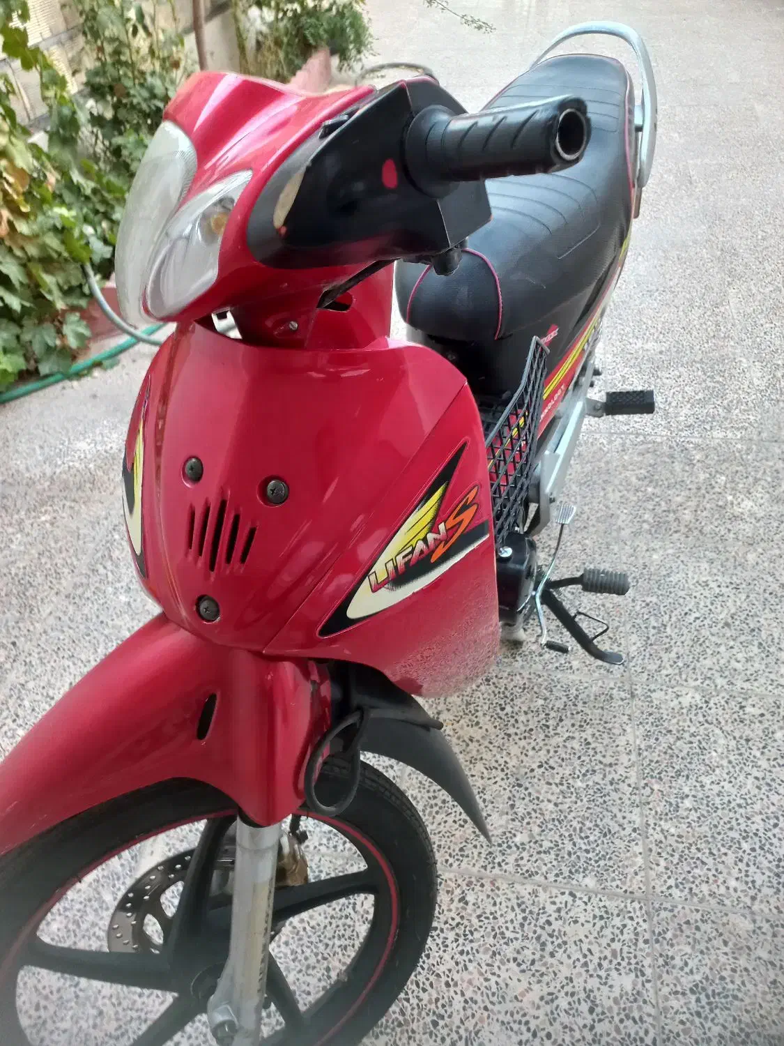 فروش موتور سیکلت بی کلاج مدل۹۴ لیفان ۱۲۵|موتورسیکلت|مبارکه, |دیوار