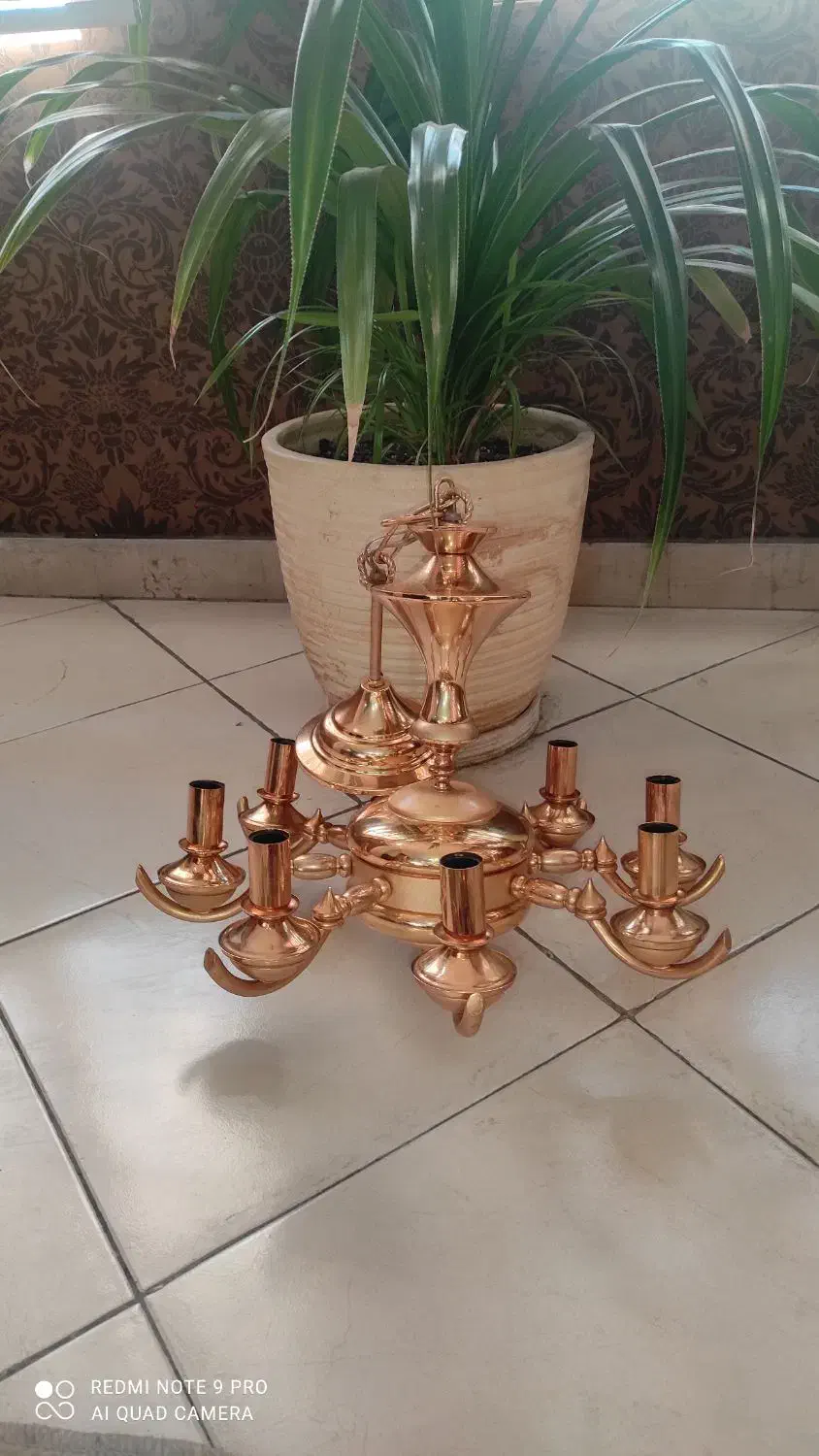 یک جفت لوستر ۸ شاخه آب طلا کاری شده اصل|لوستر و چراغ آویز|تهران, صادقیه|دیوار