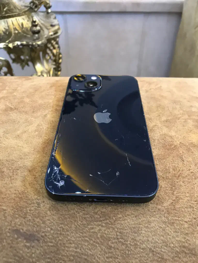 آیفون iPhone 13|موبایل|قم, تعویض پلاک|دیوار