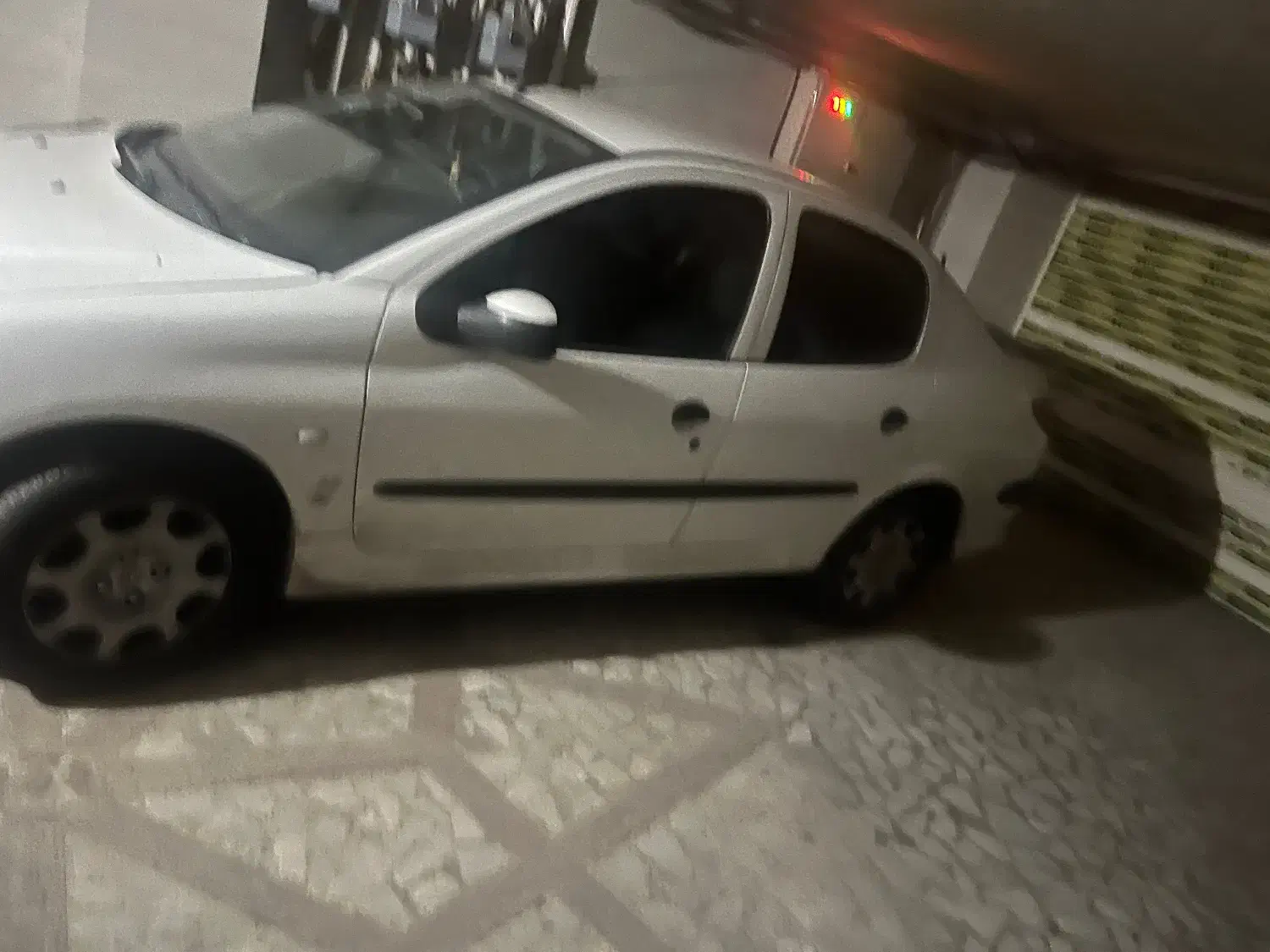 206 اس دی تی یو ۵|خودرو سواری و وانت|رشت, رودباری|دیوار