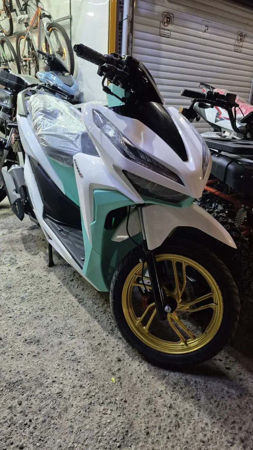 موتور کلیک و ایروکس شرایط ۱۲ماه و ۱۰ ماه|موتورسیکلت|رشت, پاستوریزه|دیوار