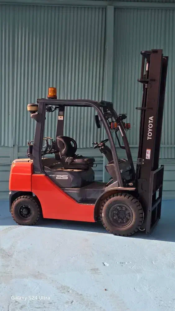 مرجع تامین لیفتراک تویوتا و کوماتسو|خودرو سنگین|ری, دولتآباد|دیوار